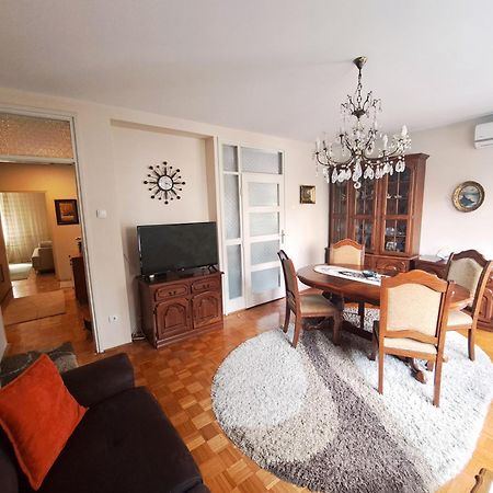 Central Park Apartment Čačak Exterior foto